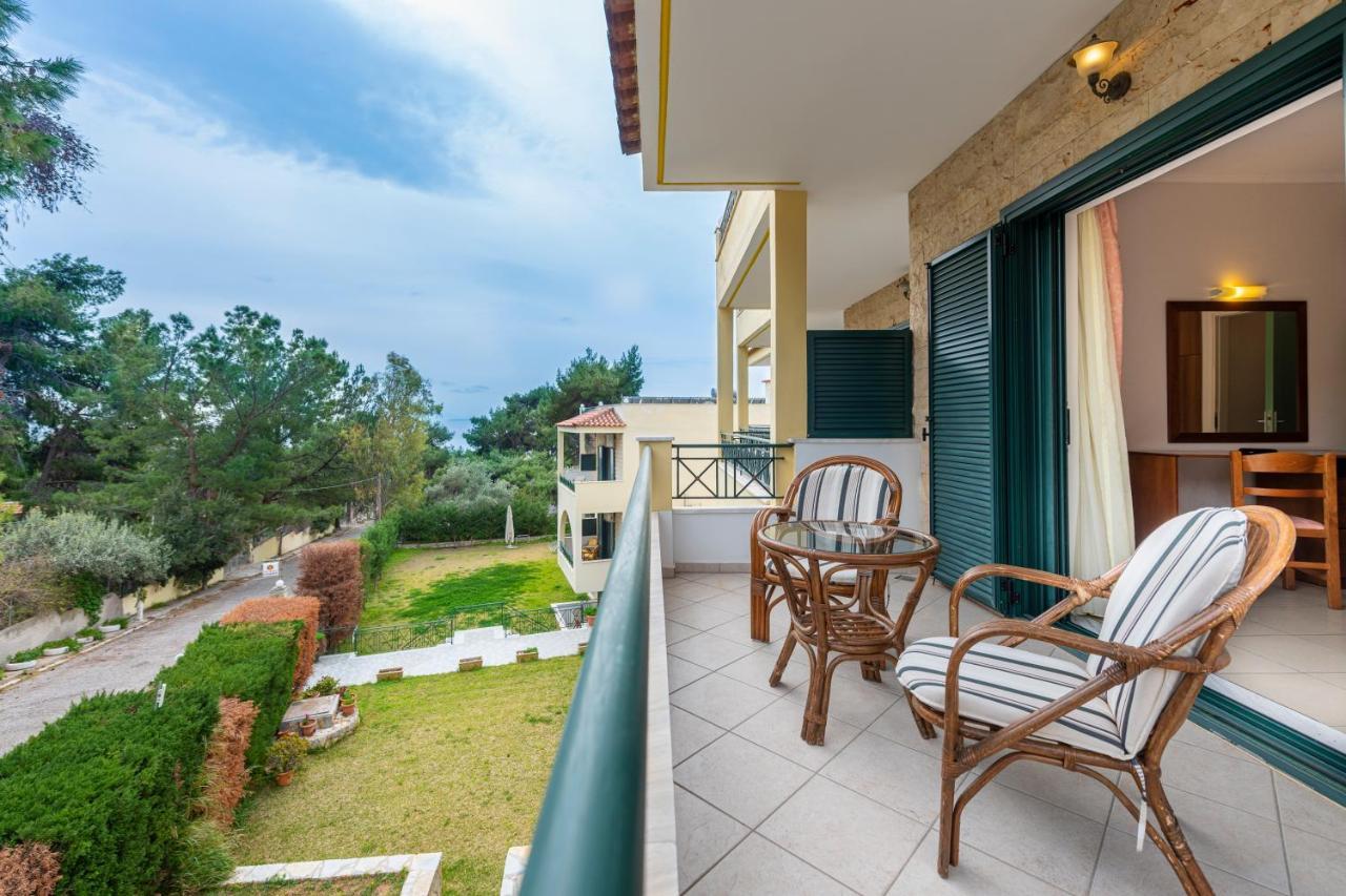 J Studios - Kineta Seaside Retreats Exterior photo